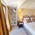 Sofia Boutique