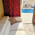 Sofia Boutique Kirenia