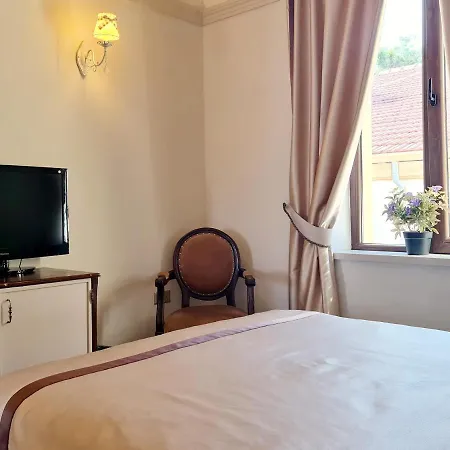 Sofia Boutique Hotel 3*