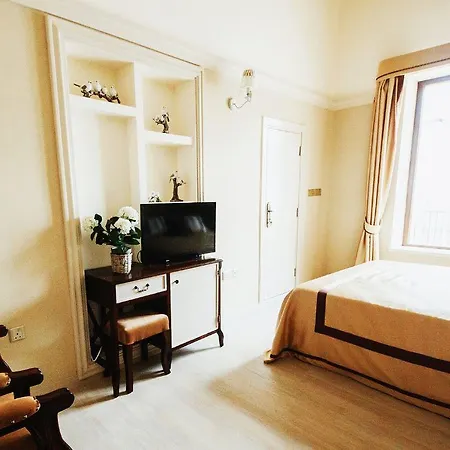 Sofia Boutique 3* 키레니아