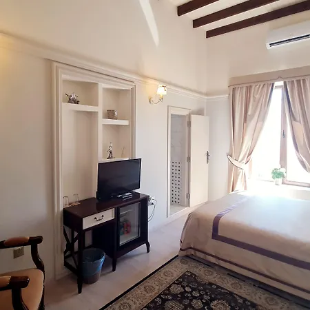 Sofia Boutique Hotel 3*