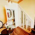 Sofia Boutique