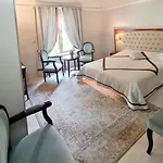 Sofia Boutique Hotel 3*